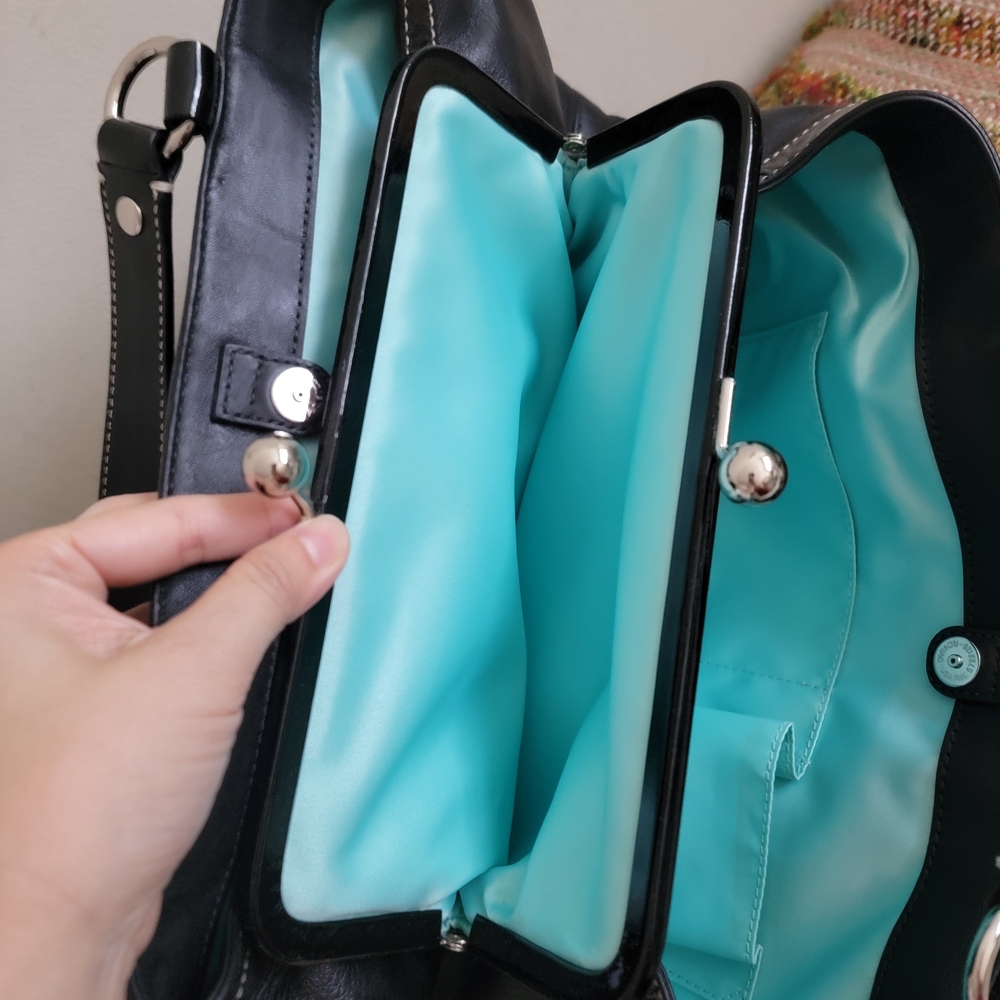 Coach Black Leather Shoulder Bag - Picture 10 of 10